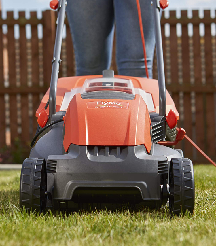 Lawnmowers & Trimmers